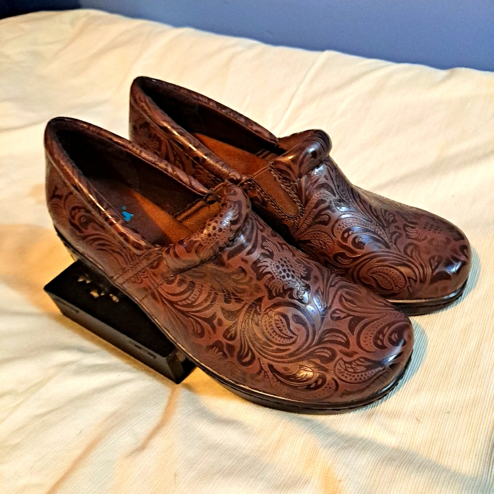 YUU shoes